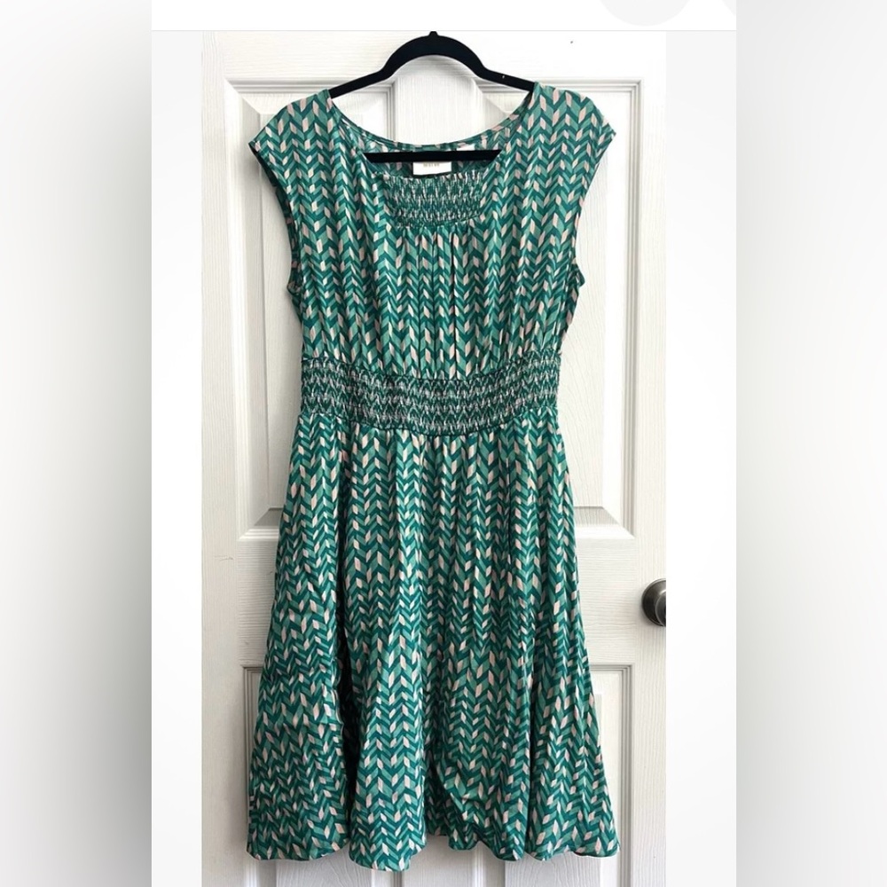MAEVE Women's AnthropologieEvaline‎ Smocked Green Geo Boho Dress Sz Small